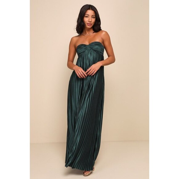 Lulus Dresses & Skirts - Lulus Whimsical Beauty Emerald Green Satin Plisse Strapless Maxi Dress - Size M